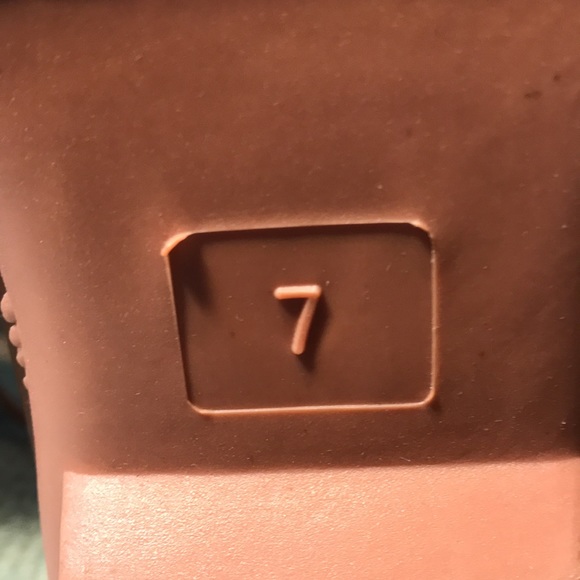 Crown & Ivy Duck Boots - Picture 9 of 9